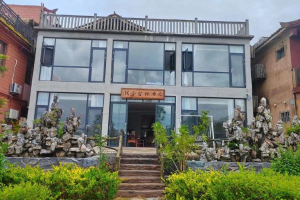 近水楼台指什么生肖(近水楼台指什么生肖动物) 近水楼台指什么生肖(近水楼台指什么生肖动物)