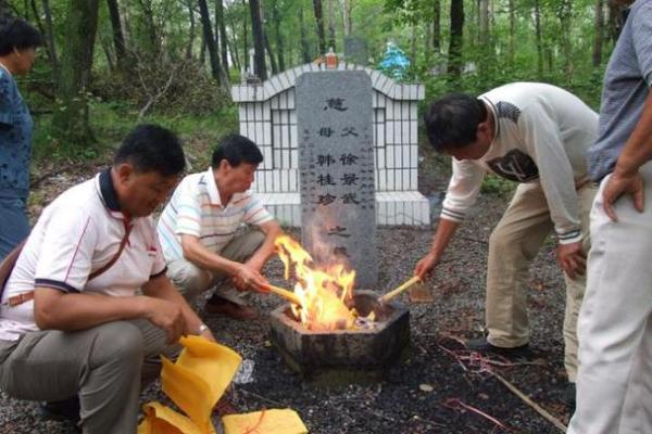2021年4月5号能上坟吗 2021年4月5号能上坟吗